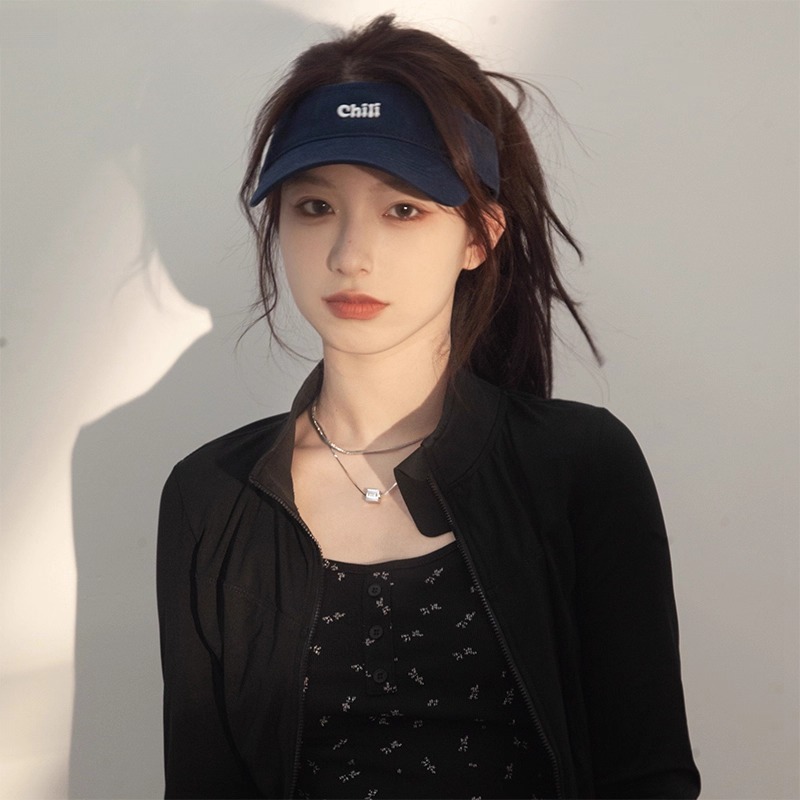 WinnieLee日本设计师联名款帽子