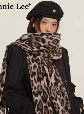 Winnie Lee日本设计师联名款围巾女秋冬季氛围感保暖加厚豹纹围脖