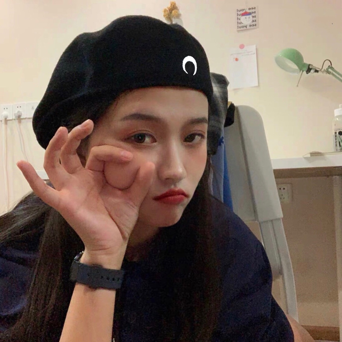 月亮贝雷帽女夏季薄款英伦复古网红同款日系蓓蕾画家帽子女韩版潮