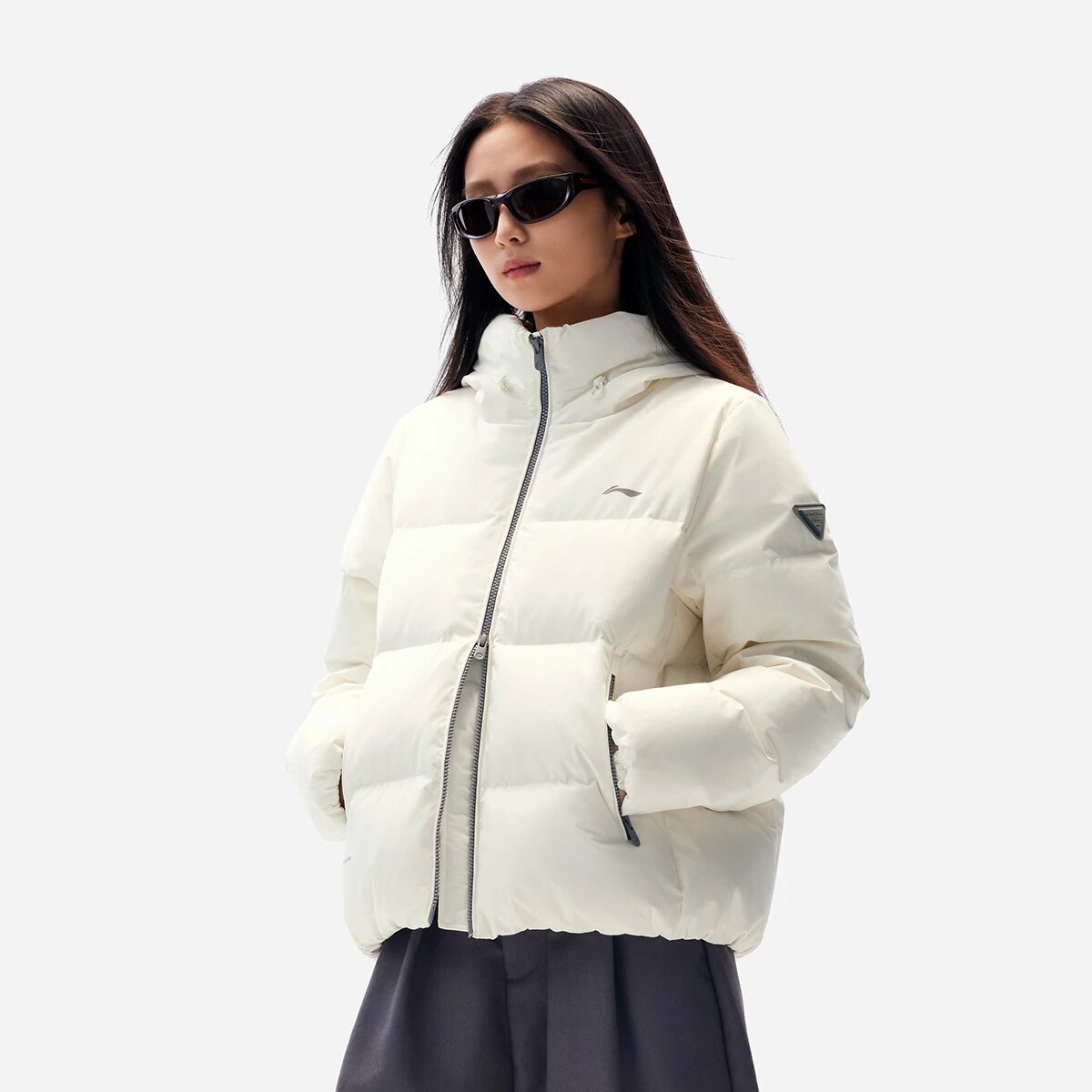 李宁火锅羽绒服女2025新款连帽短款上衣鸭绒保暖棉服女AYMV398