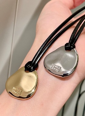 韩国新款ins风字母水滴不规则吊坠黑绳项链时尚百搭毛衣链53