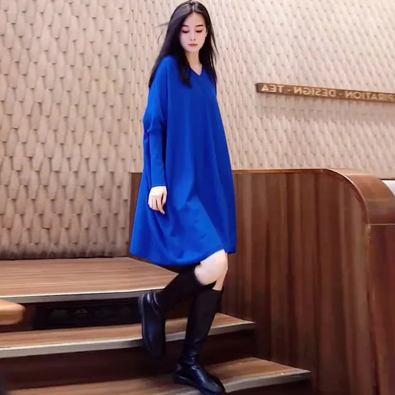 长袖针织连衣裙女春秋慵懒宽松风卫衣裙风衣内搭中长款打底毛衣裙