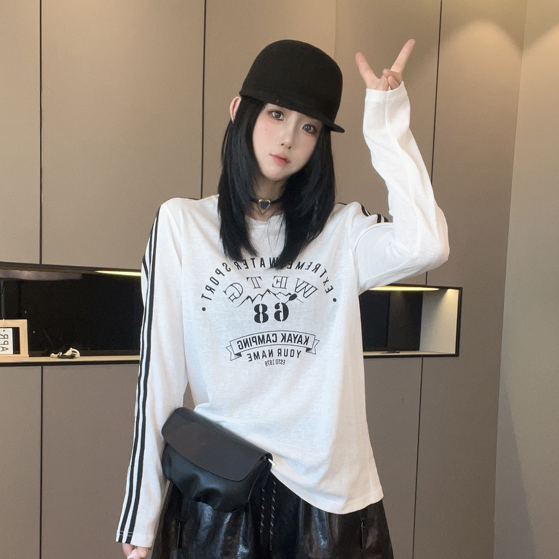 长袖T恤女2026秋季新款拼接侧条纹字母印花打底衫圆领套头上衣