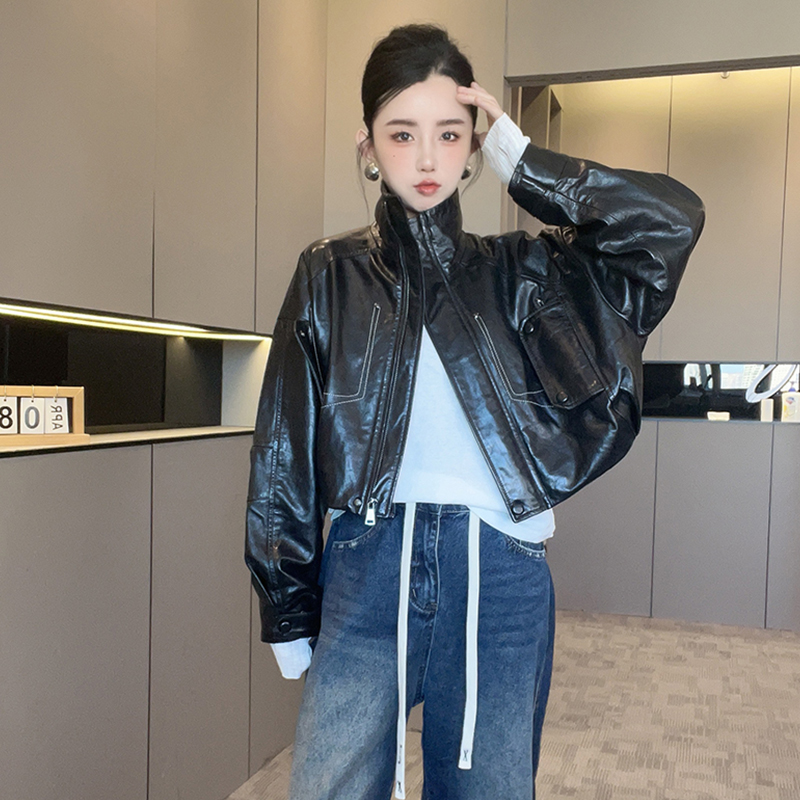 皮衣女2025秋季新款时尚纯色短款立领拉链绵羊皮真皮外套长袖上衣