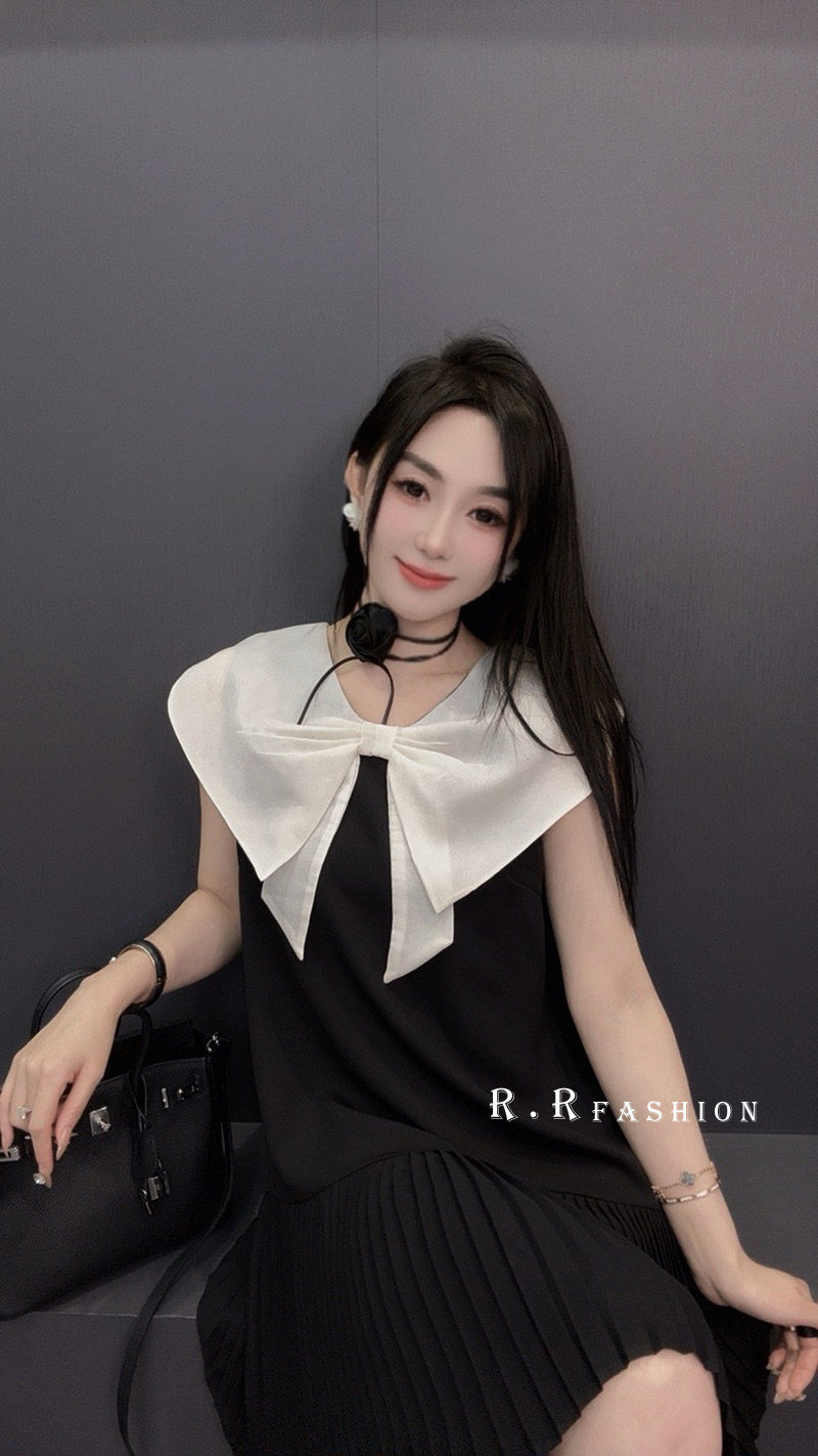 RR fashion 连衣裙女2025夏季新款撞色拼接披肩领百褶裙百搭裙子