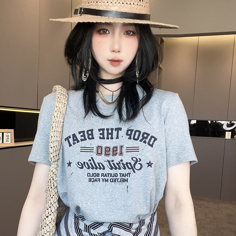 条纹腰封连衣裙女2026春季新款卡通字母印花短袖T恤裙圆领裙子
