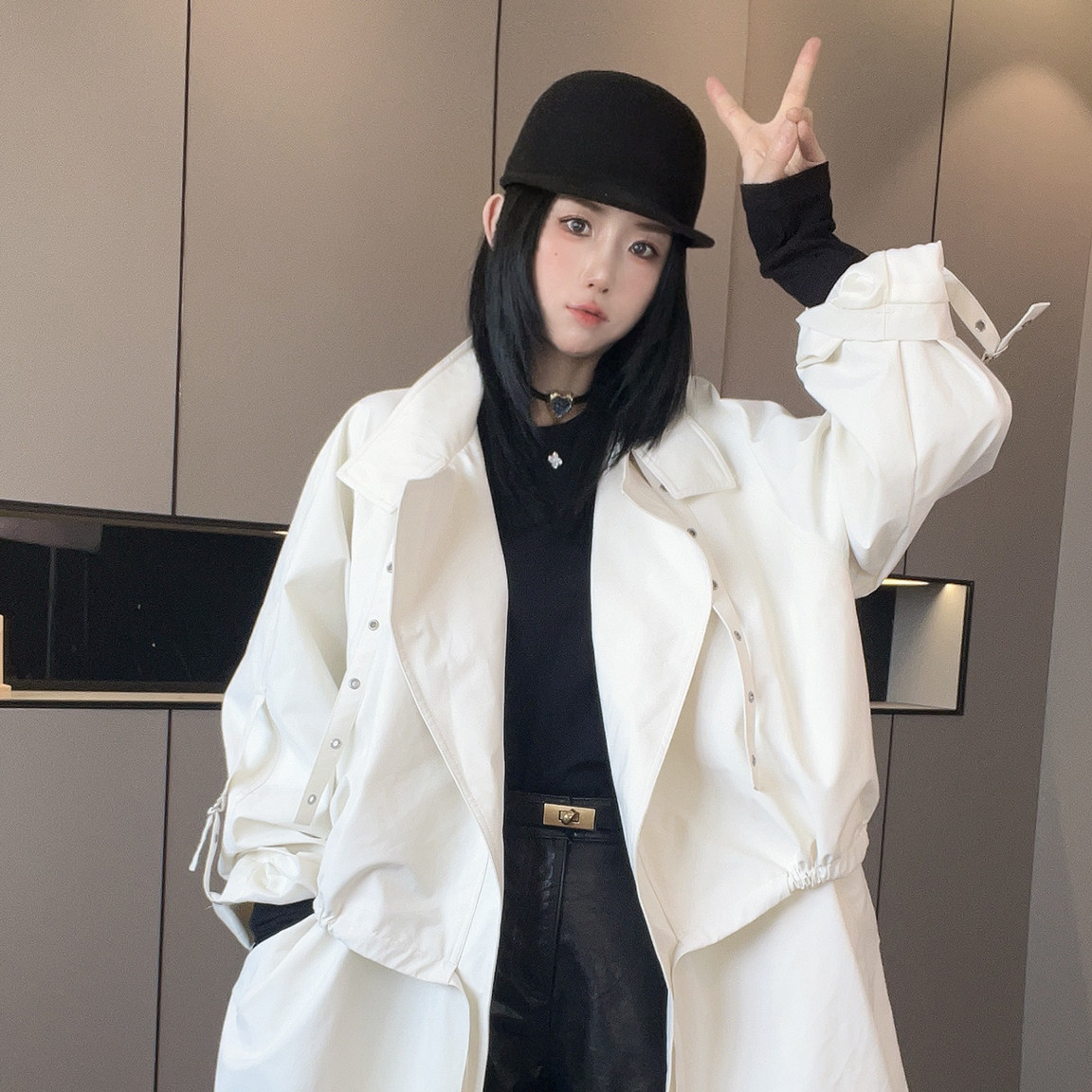 风衣女2026秋季新款欧洲站设计感宽松百搭纯色中长款外套长袖上衣