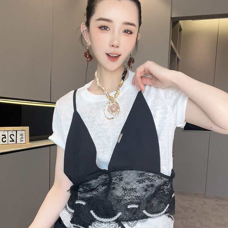 短袖T恤女2026夏季新款蕾丝钩花镂空撞色拼接假两件圆领半袖上衣