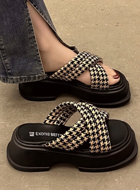 厚底凉拖鞋女夏季外穿2025新款欧货松糕底半拖爆款踩屎感沙滩凉鞋