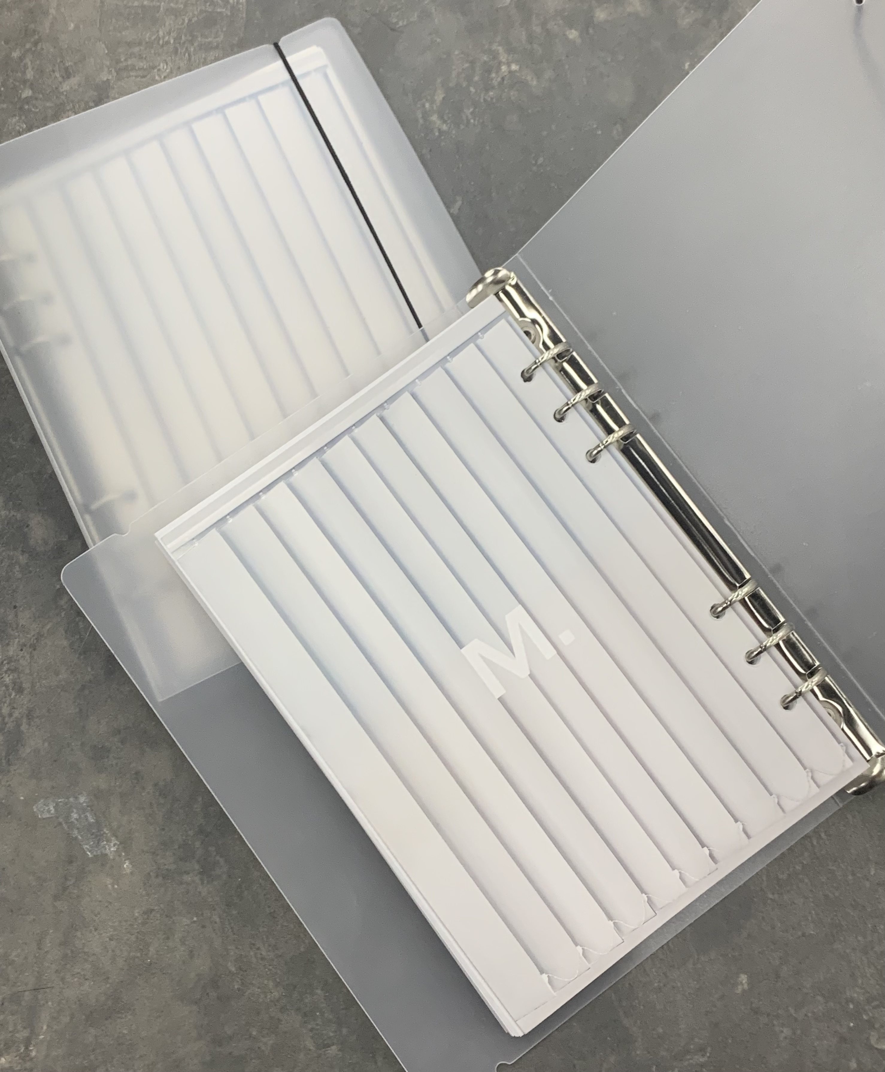 木木马丁马吉拉pvc封面活页本