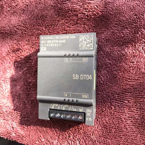 可维修西门子模块两块、SB-DT04、SB-CM01成色新功能包议价