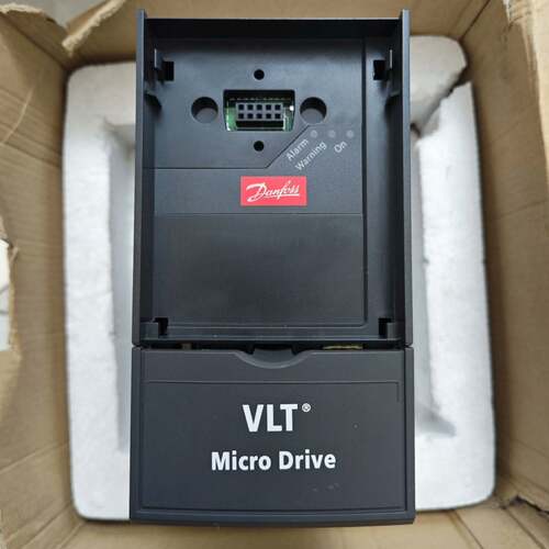 可议价变频器 FC-051 0.75KW 132F0018