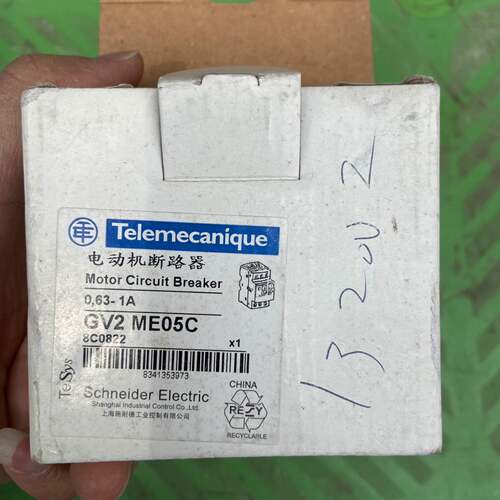 可维修电动机断路器GV2ME05C、未使用，控制电流0.