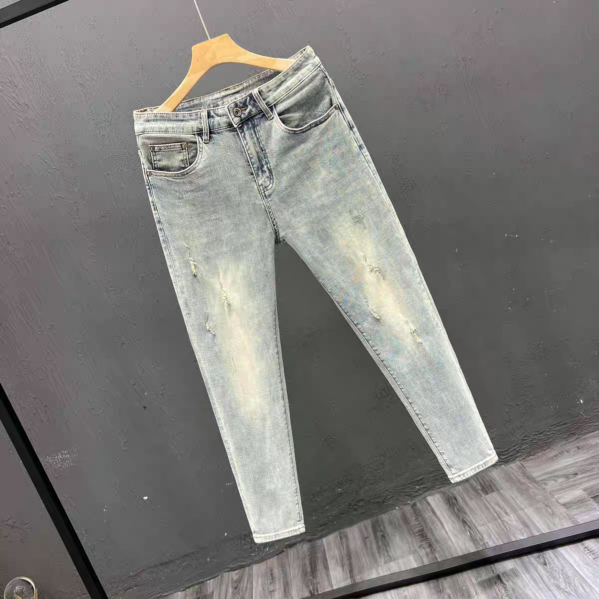 潮流夏季薄款百搭男牛仔裤子小破洞休闲修身小脚裤中低腰九分裤男