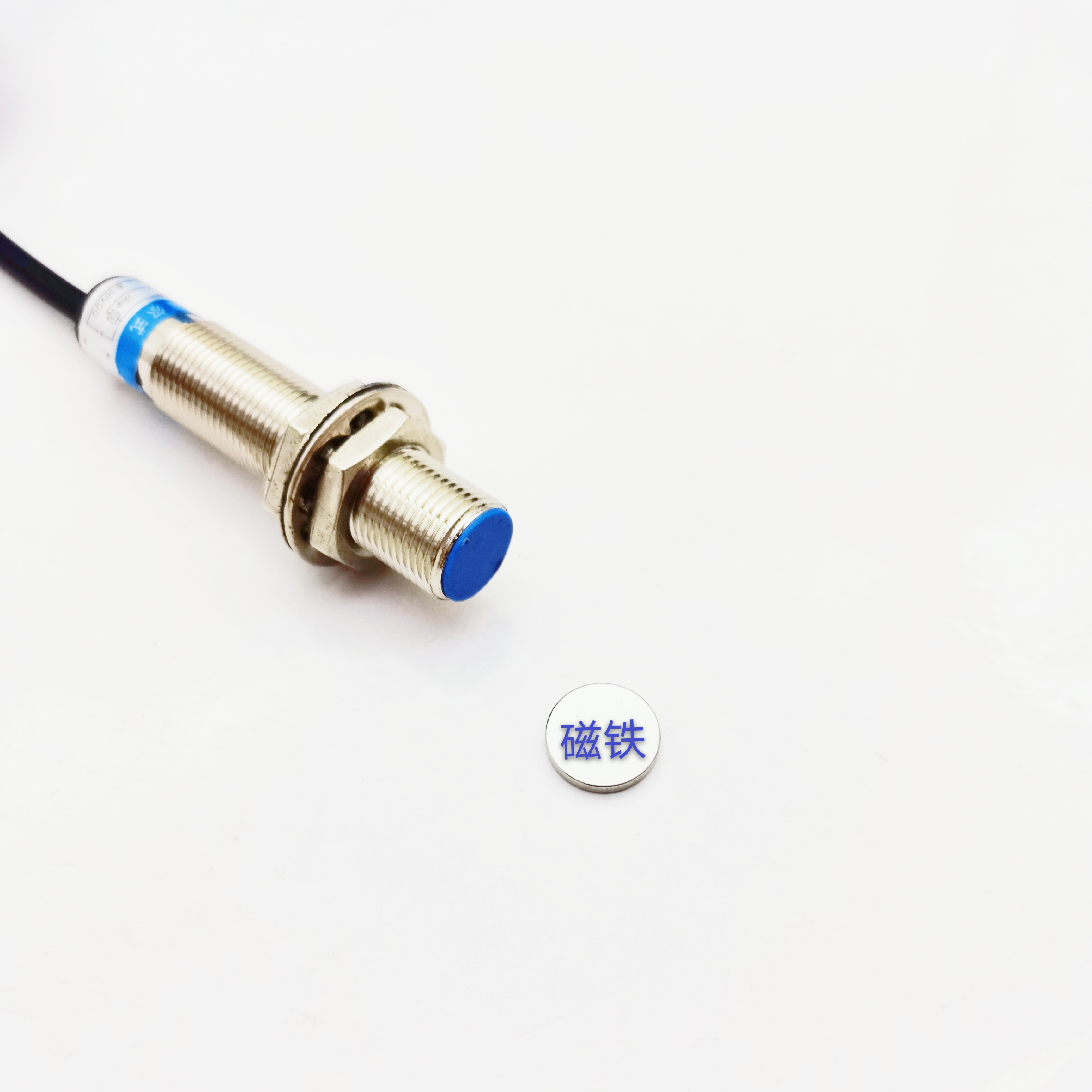 M8磁性开关SJM8-20N1三线NPN常开5-12-24V远距离20毫米霍尔传感器