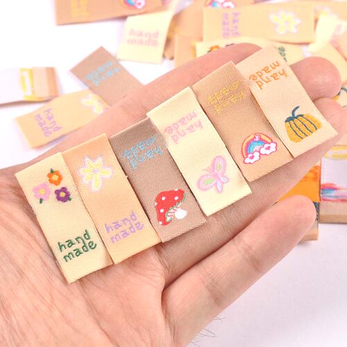 服装领标可爱蘑菇折边布标标签