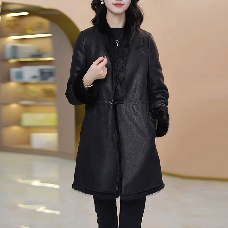 高级感加绒加厚皮衣外套女