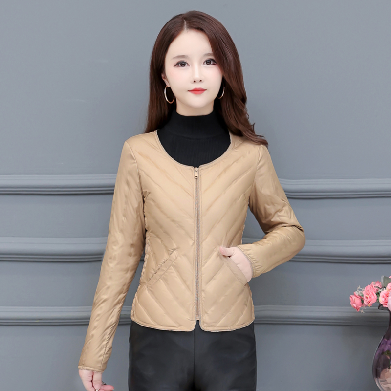 百搭短款圆领羽绒服修身轻薄