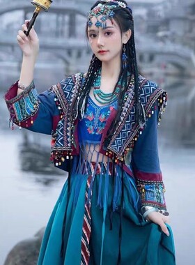 苗疆少女异域风汉服民族风情
