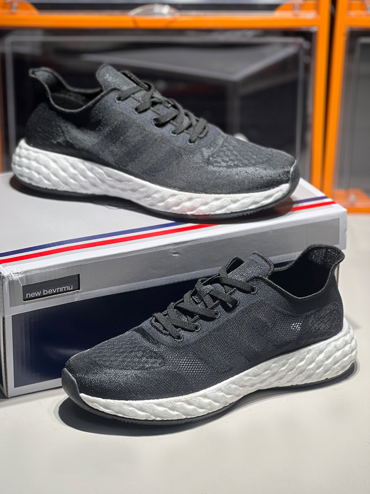 莆田男女休闲运动鞋防滑耐磨真爆软底透气冰丝网面新款阿甘跑步鞋