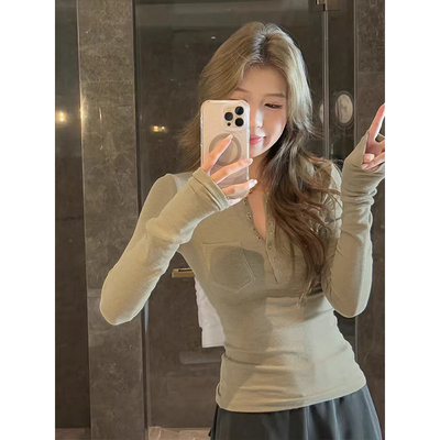 MosesQueen魔西女王纯欲风V领口袋长袖t恤修身显瘦收腰辣妹上衣