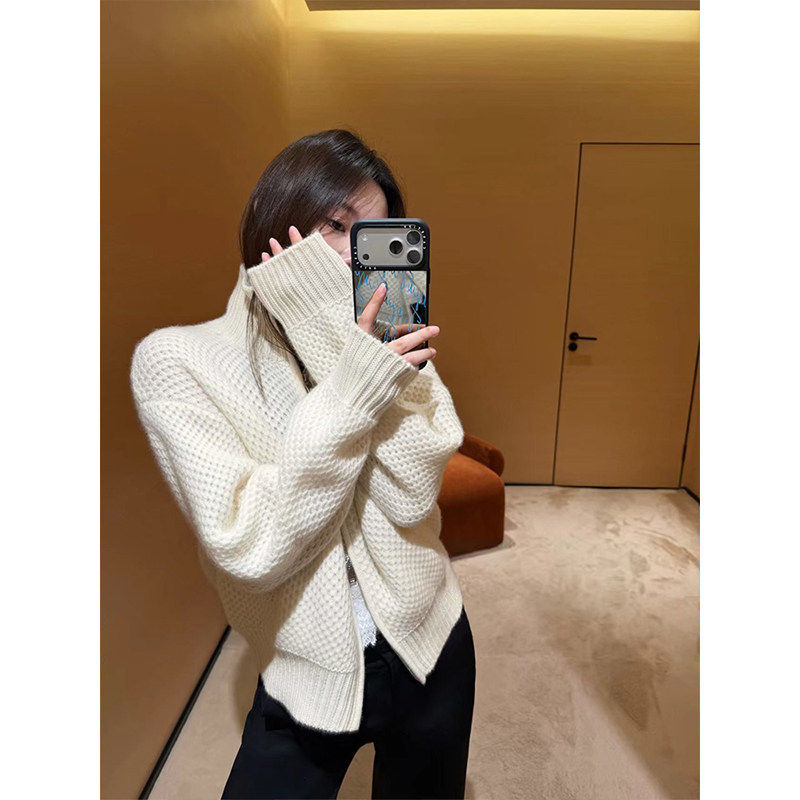 MosesQueen魔西女王米白色秋冬立领拉链针织开衫宽松百搭毛衣外套