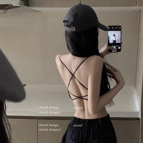 交叉美背带胸垫吊带背心短款上衣
