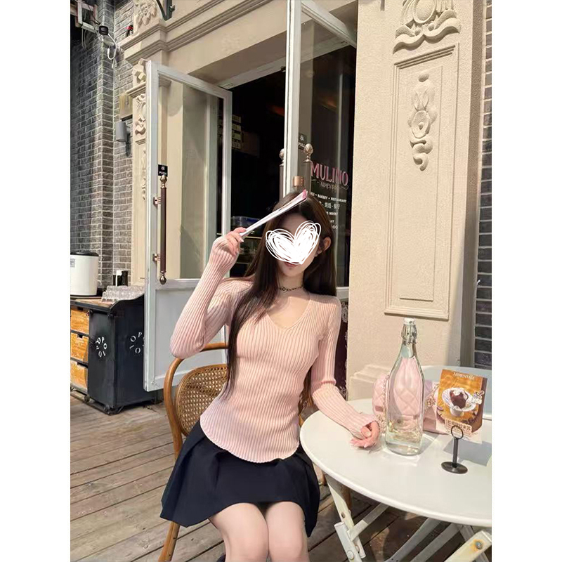 MosesQueen魔西女王粉色坑条V领针织衫秋冬修身软糯内搭打底毛衣
