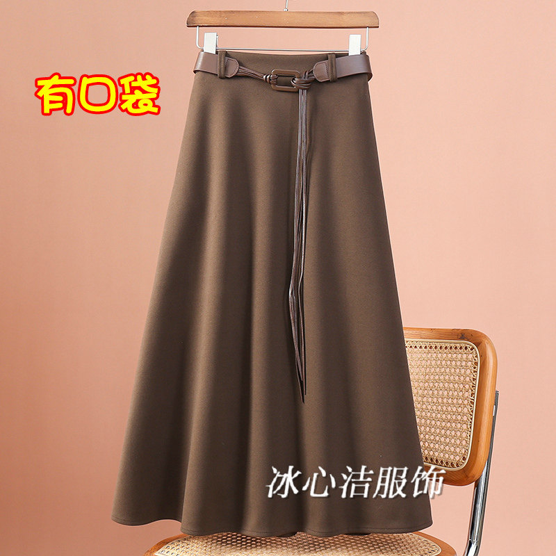 秋冬加厚毛呢A字设计感皮带半身裙女2025新款高腰显瘦a字大摆长裙