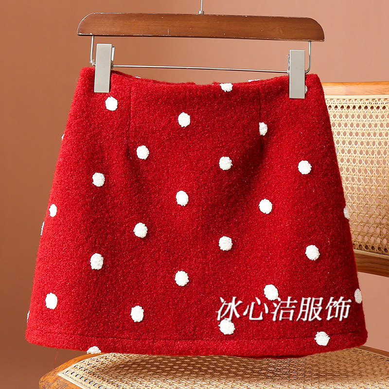 红色波点加厚毛呢短裙半身裙女2025秋冬新款小个子显瘦A字包臀裙