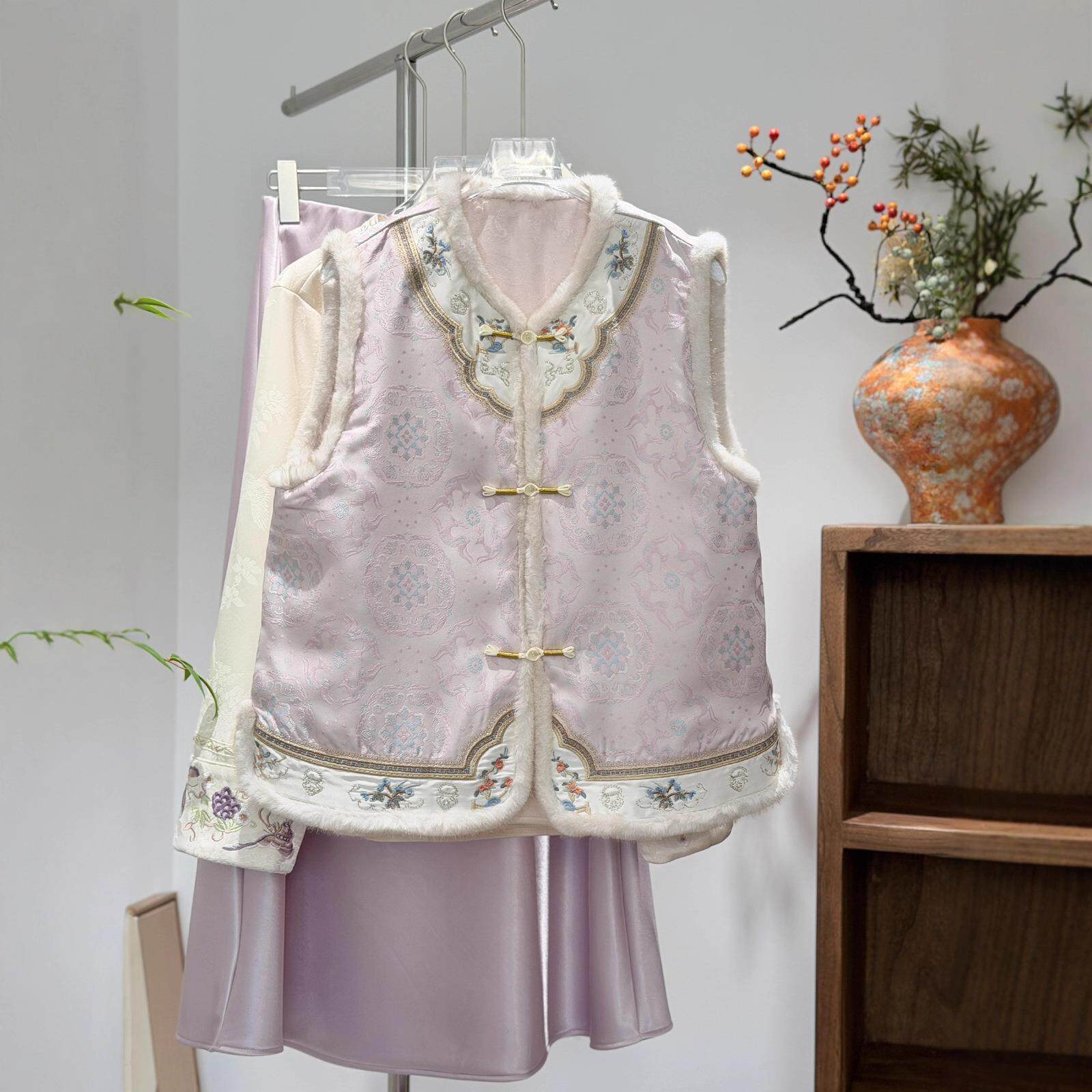 两面中式秋冬背心新毛毛马甲洋气双穿国风夹外穿年轻粉色棉加厚女