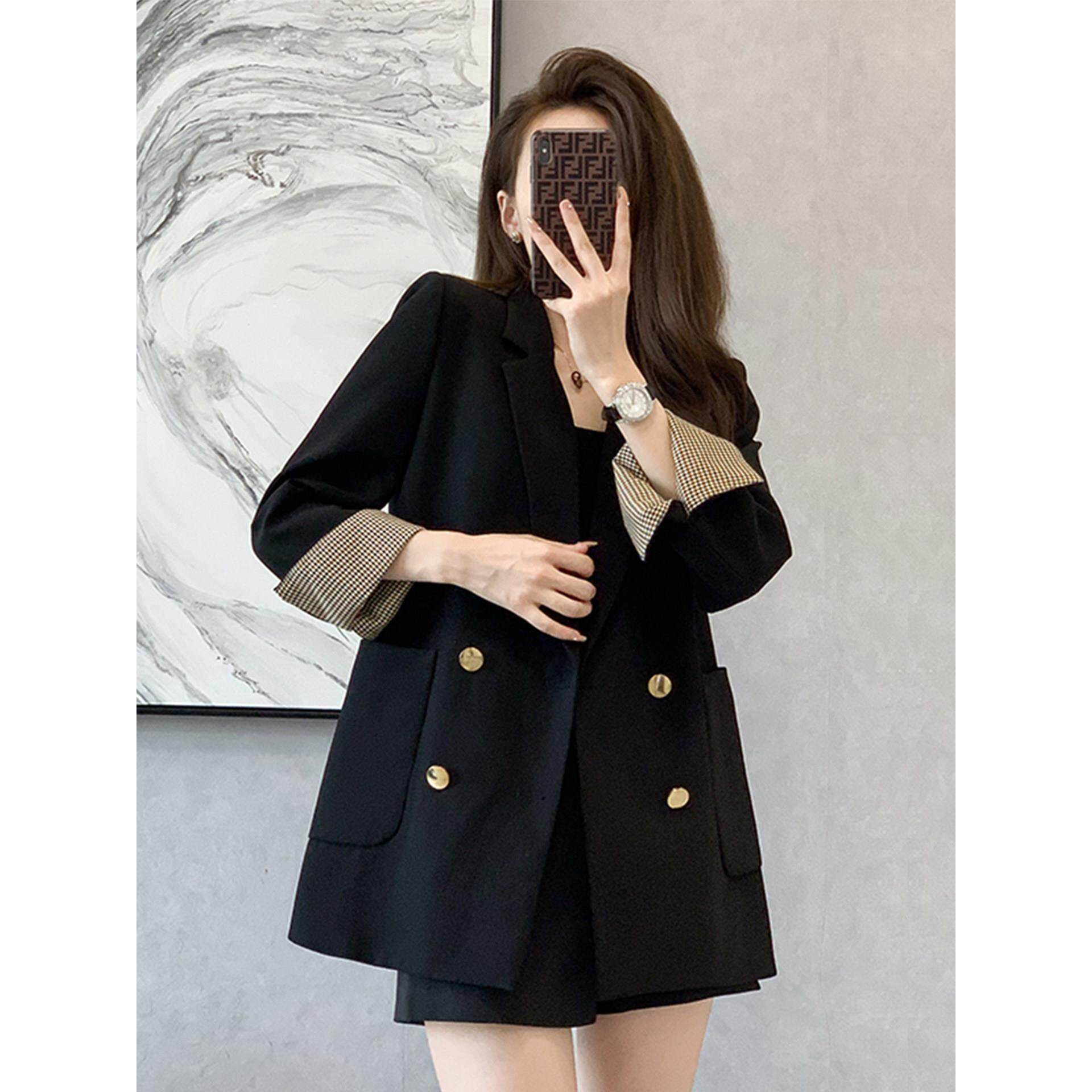 感黑女2026西装漂亮独特外套小个子名媛新款高级气质正装休闲西服