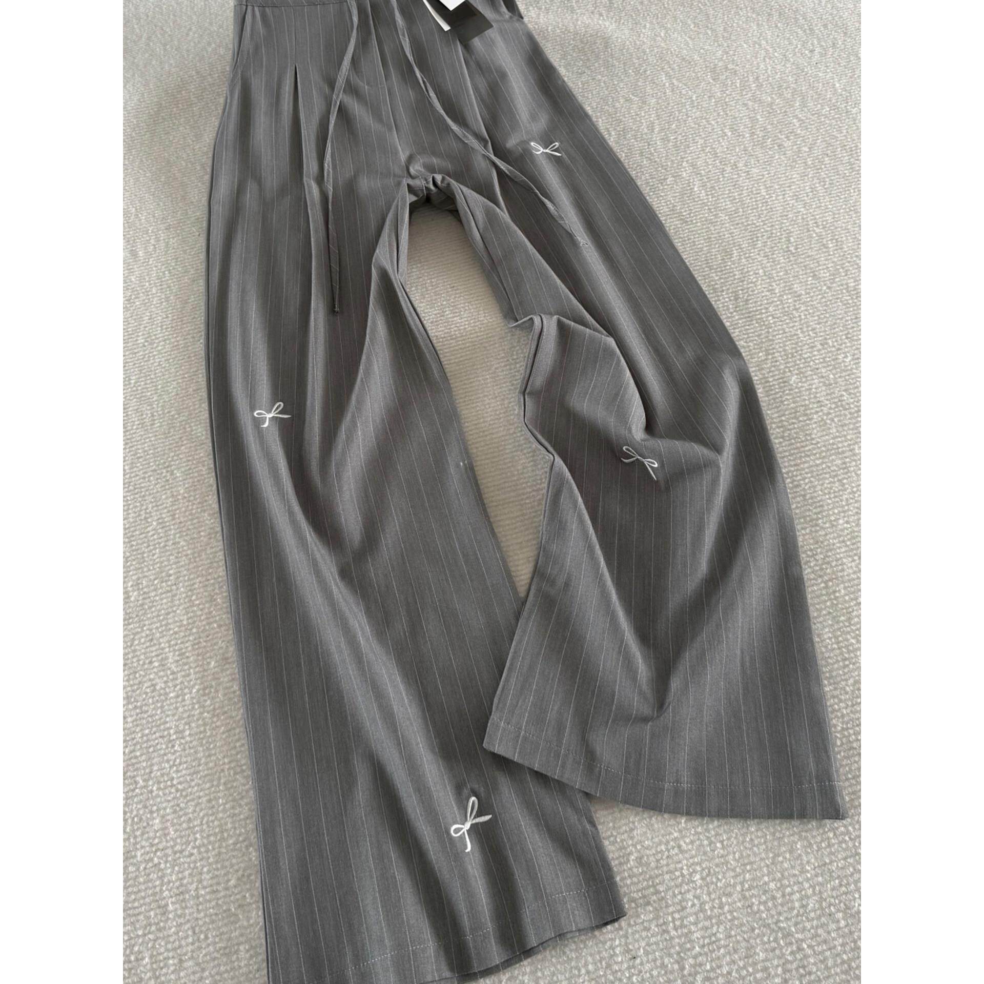 腿蝴蝶结新款休闲裤大码胖高腰mm灰色刺绣显瘦阔直筒女西装裤春季