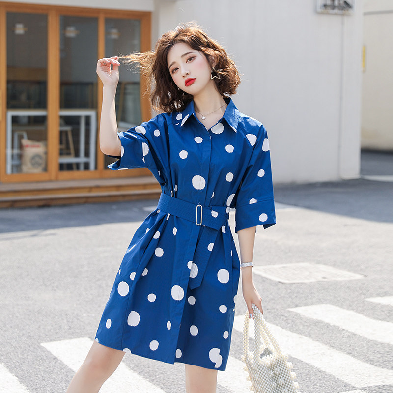 蓝色波点连衣裙女2020新款腰带收腰显瘦气质圆点衬衣领衬衫裙子夏