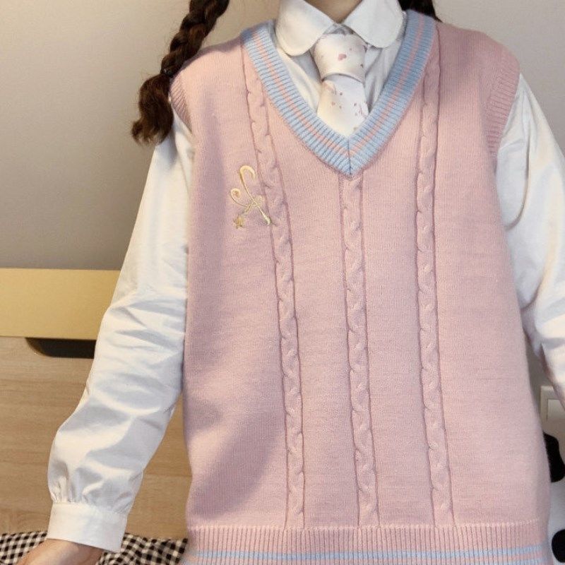 V领可爱软妹针织衫学院风百搭