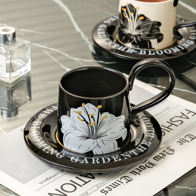 法式复古风咖啡杯碟套装高颜值下午茶杯餐厅咖啡厅设计感陶瓷杯子