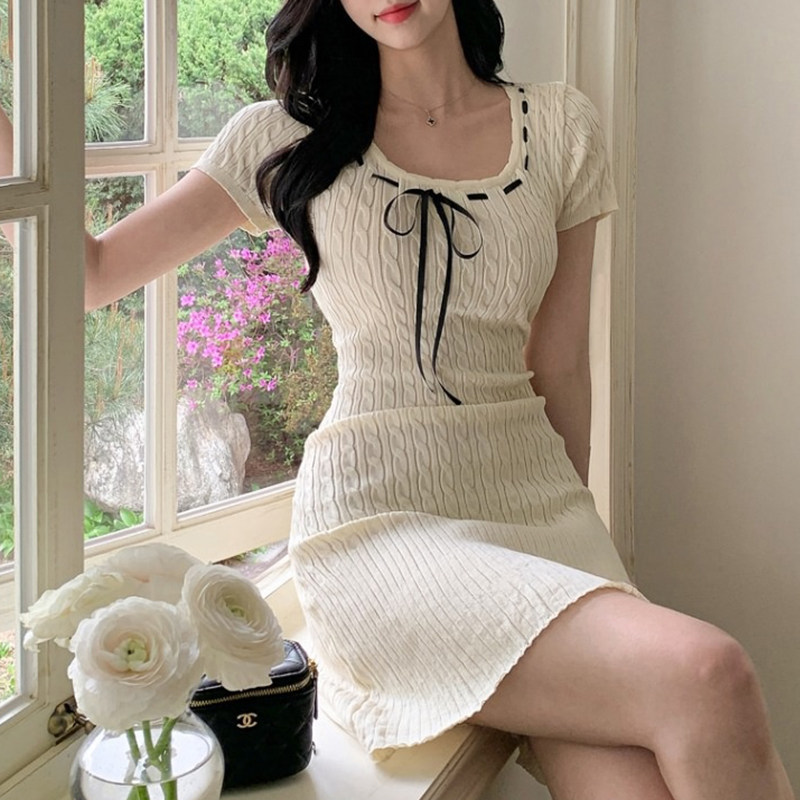 韩国东大门修身性感辣妹收腰显身材U型领口抽绳麻花纹针织连衣裙