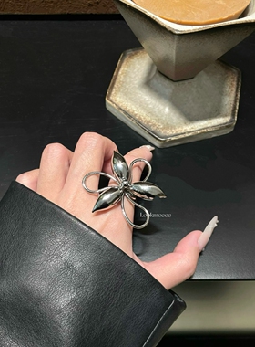 韩系银色镂空花朵夸张女戒