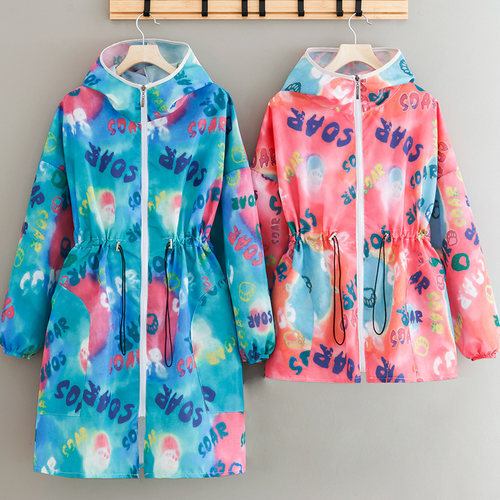 厨房罩衣工作服时尚正穿罩衣围裙