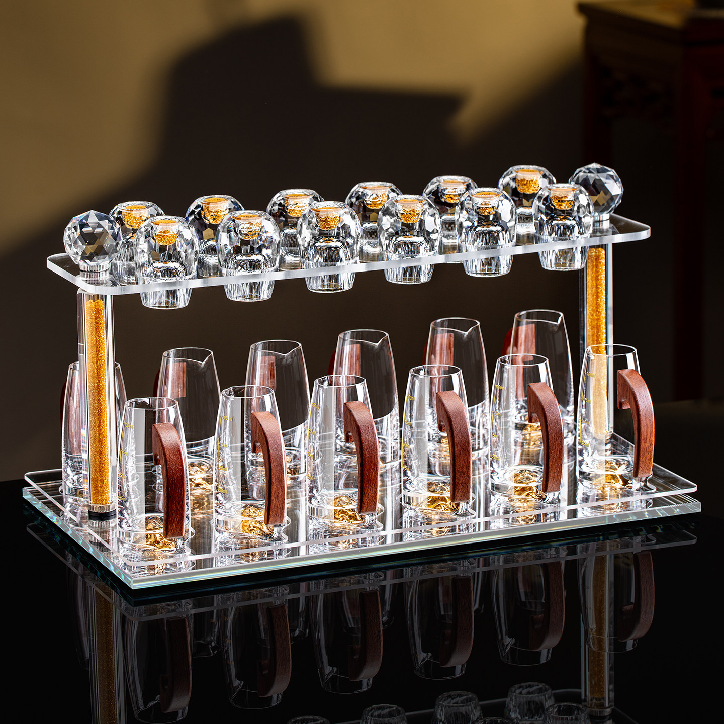 高级感轻奢水晶玻璃白酒杯套装家用一口小酒杯子木柄分酒器酒具