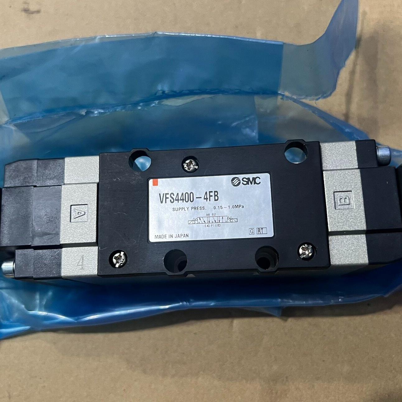 议价VFS4400-4FB 电磁阀 220V 气动控制元件维修
