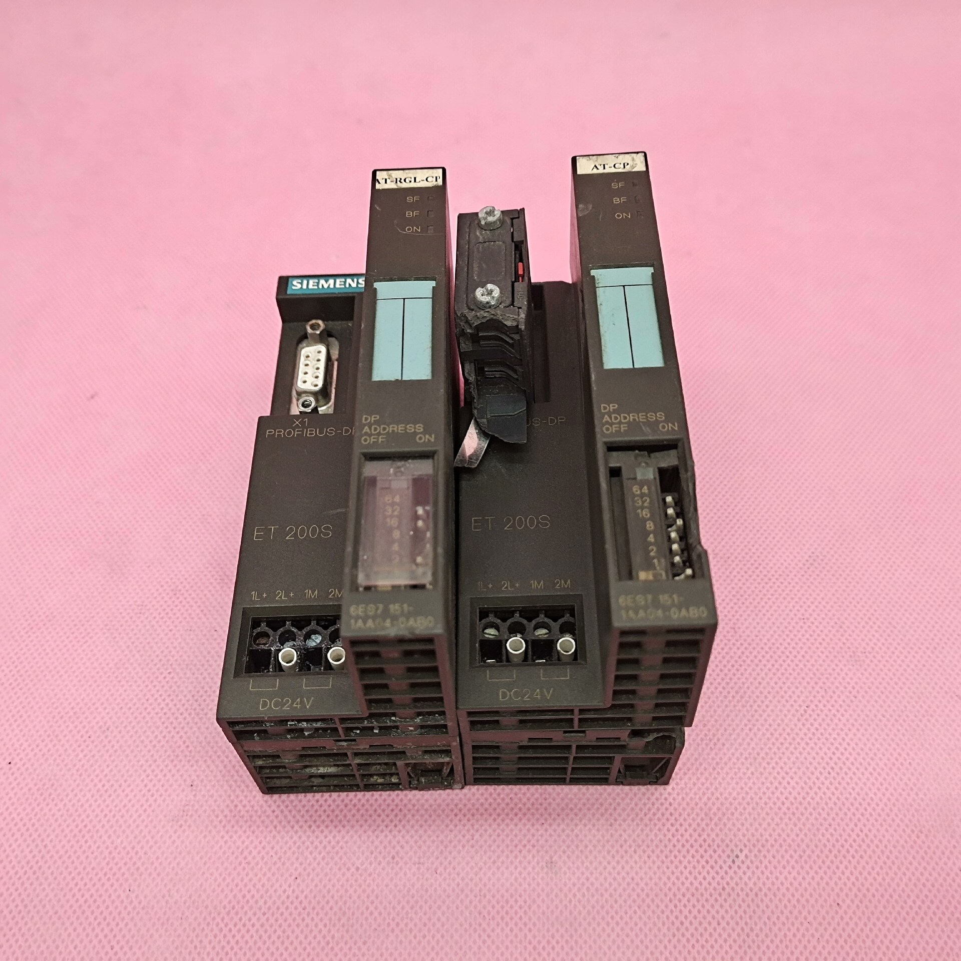 议价6ES7 151-1AA04-0AB0 ET200S PROFIBUS-DP接口模块维修