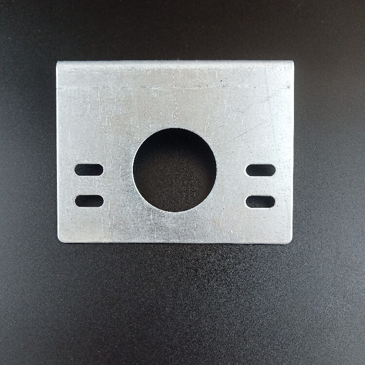 트럭 측면 조명 설치 브래킷 측면 조명 수정 철 프레임 두꺼운 강판 자동차 폭 조명 측면 조명 번호판 조명 브래킷