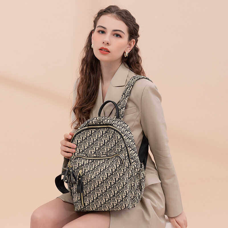 包包女2026新款复古印花牛津布双肩包高级感多功能背包女士旅行包