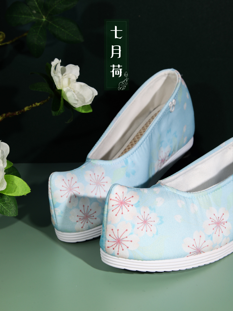 櫻語(yǔ)丨七月荷2023新款翹頭漢服鞋印花天藍(lán)內(nèi)增高百搭古裝布鞋軟底