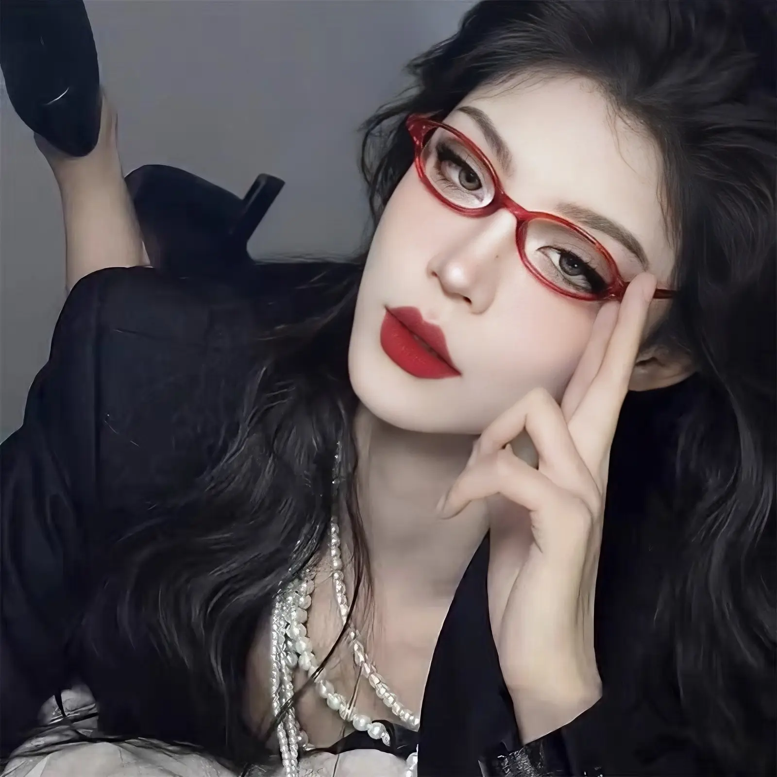 日系二次元红色眼镜女椭圆小框麻辣女老师御姐钓系姐姐y2k亚文化