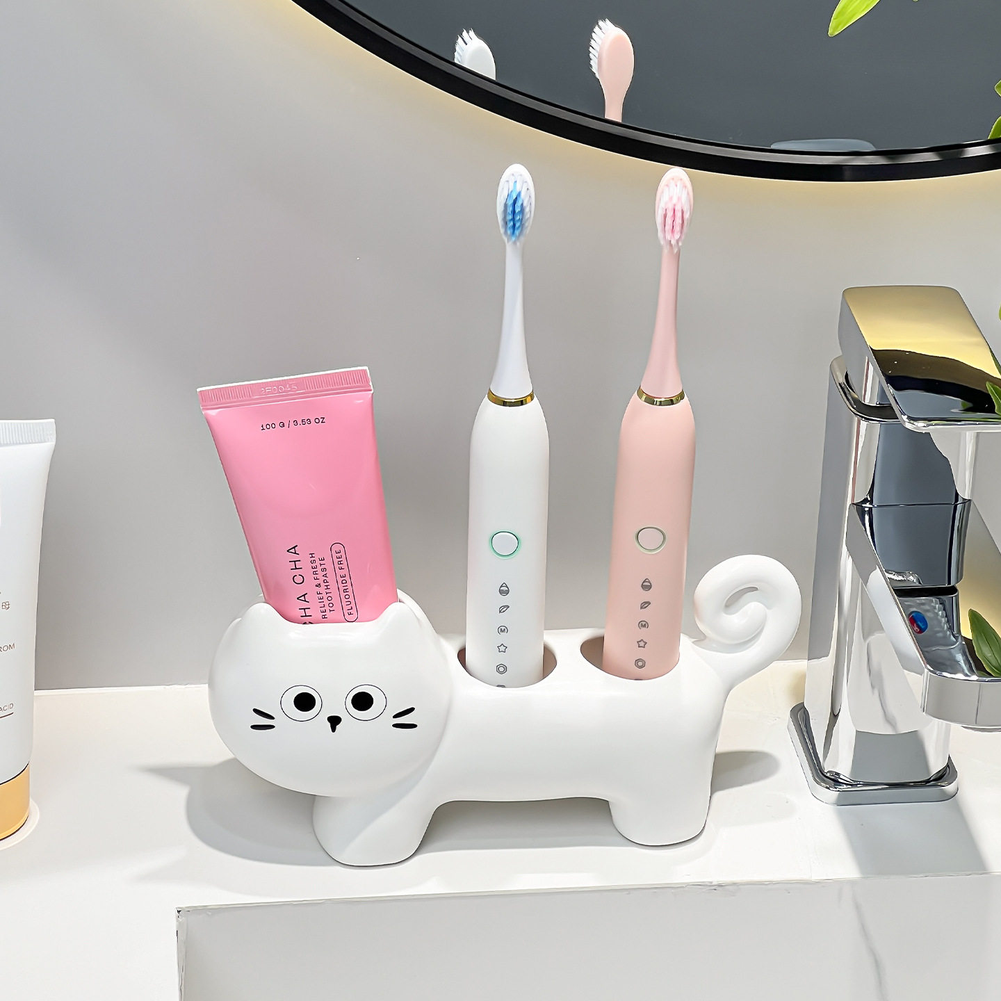 趴趴猫陶瓷电动牙刷架子置物架情侣牙膏放置洗漱台面底座支架座托