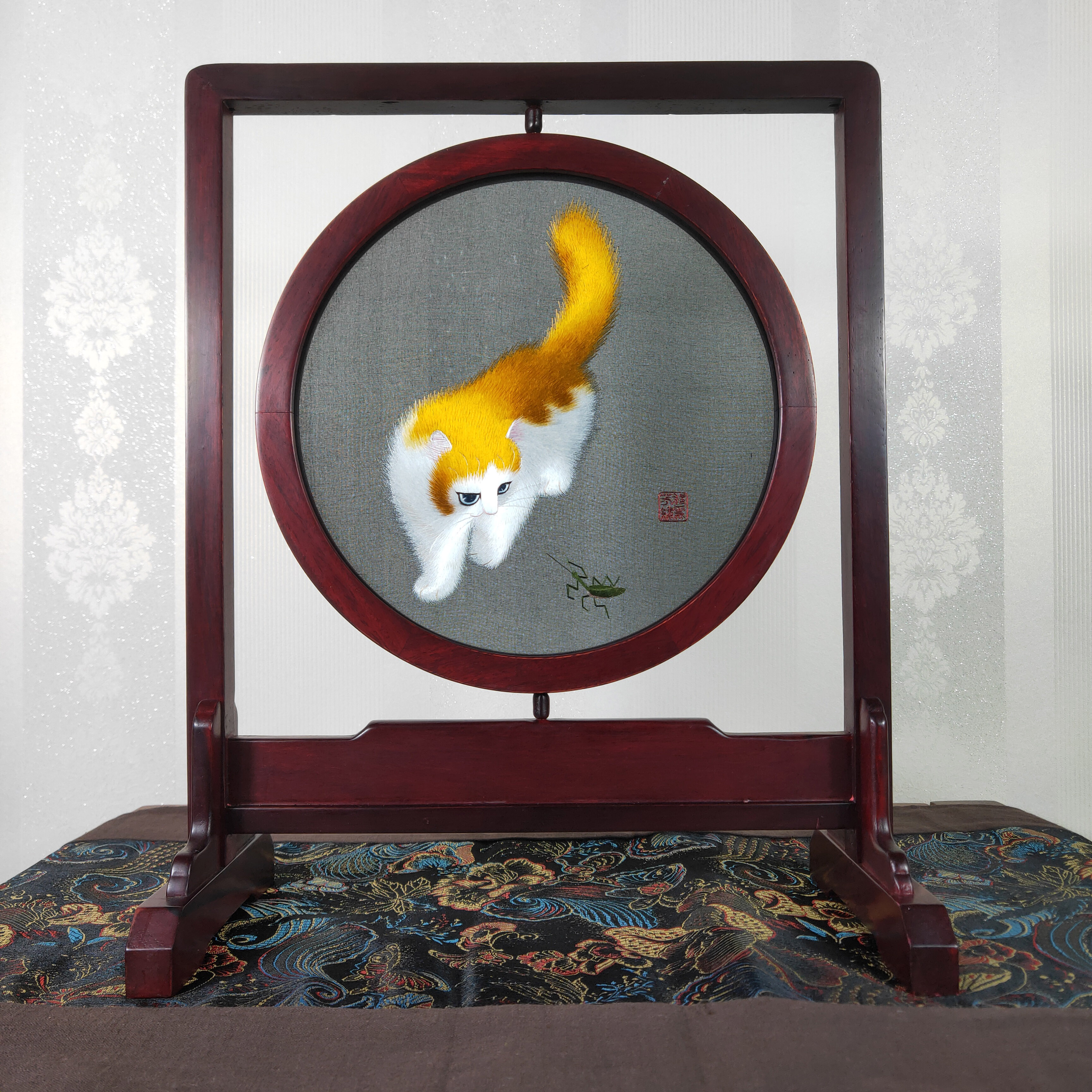 苏绣精品双面异色猫纯手工摆件中国风出国送礼物苏州刺绣摆台屏风