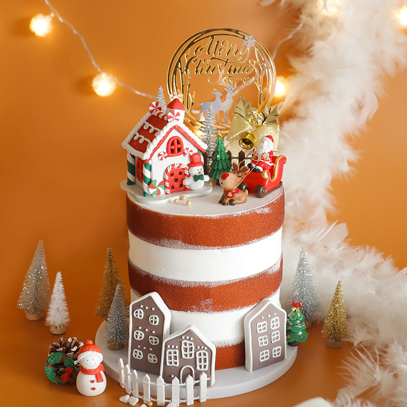 圣诞节姜饼屋蛋糕情景装饰摆件麋鹿拉雪橇房屋雪人圣诞树装扮插件