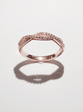 品wish玫瑰金交错双环镶锆石戒指跨境小众设计感指环手饰